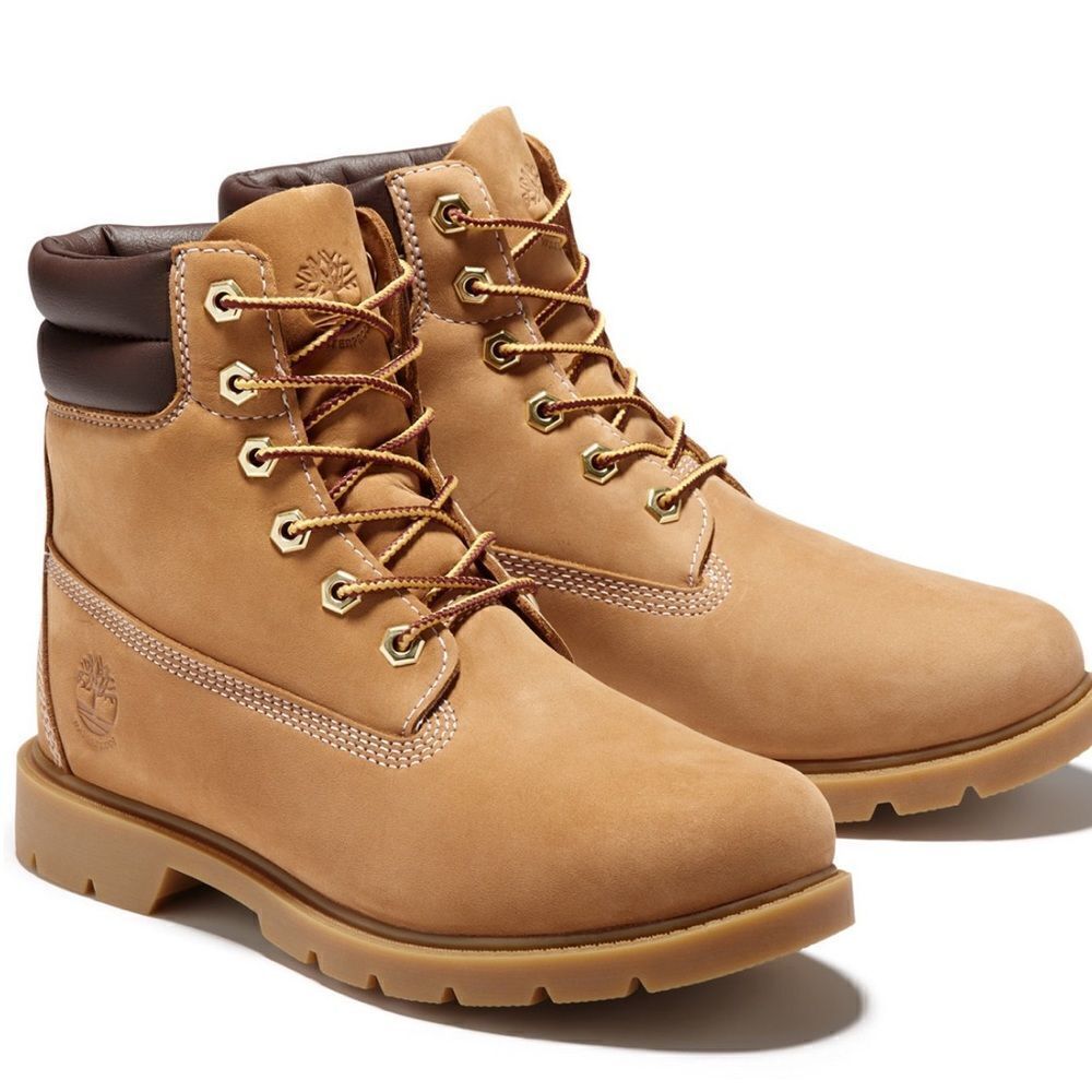 Women's Linden Wood Waterproof Lug Sole Boots Size 9.  B79